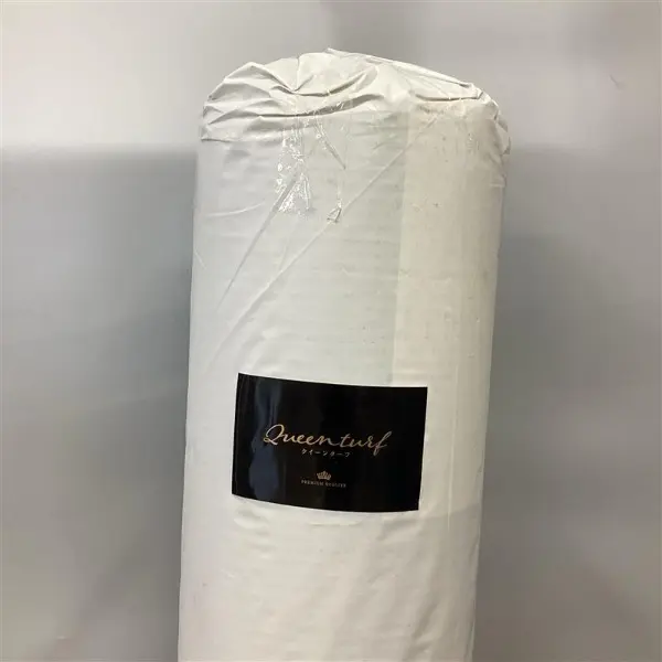 【訳あり】 人工芝 ロール 1.8m×5m 芝丈35mm リアル人工芝 クイーンターフ U字ピン14本付き【掲載品番】WKAR-00808
