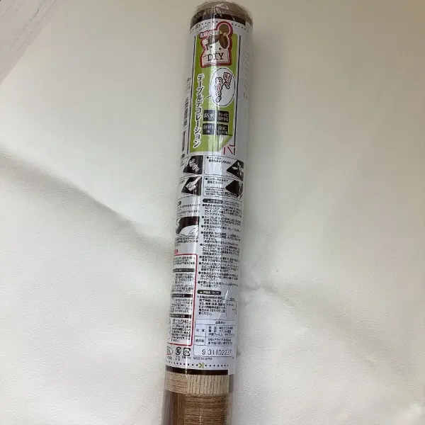 【訳あり】 貼ってはがせるテーブルデコレーション モザイクウッド ライトブラウン 90cm×150cm【掲載品番】WKAR-00657
