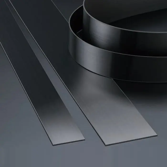 メタカラー ワンライン巾木 ブラック発色タイプ 積水樹脂 高さ60mm 長さ30m 1巻入【掲載品番】OL-60X2-30BK