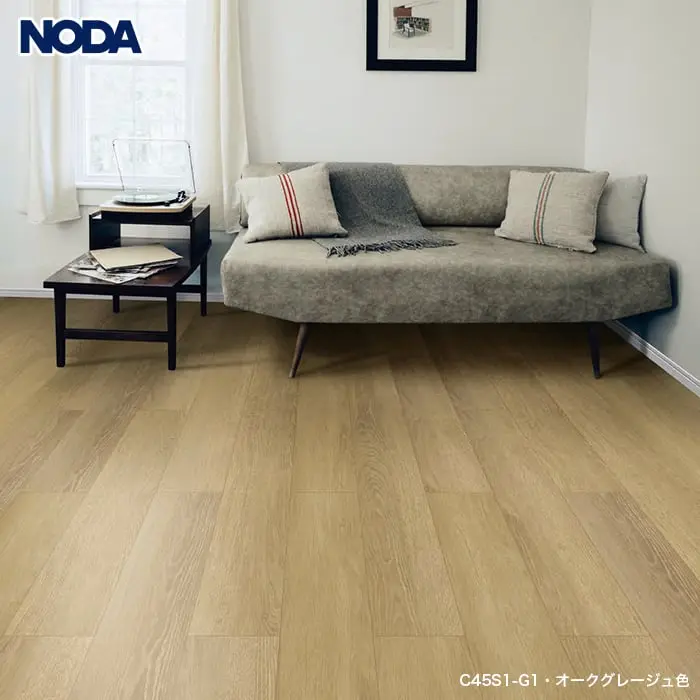 オークグレージュ色