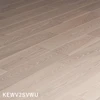 フォギーホワイト色