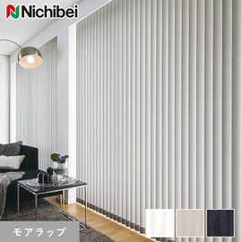 巧妙に計算された波模様の織りが魅力の生地です