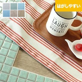 シールだから貼るだけ簡単!本格タイルで大満足の仕上がりに!