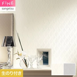 シンプルで使いやすい、モールディング調の壁紙です。クラシックな雰囲気を演出します