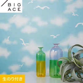 シンコールの住宅向け壁紙シリーズ「BIGACE」のDIYにおすすめののり付き壁紙