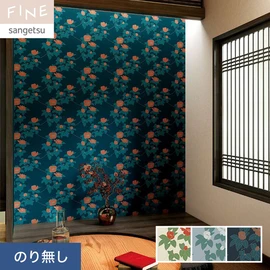 柄の輪郭に金銀で縁取りした日本画のようなパターン。上品な装飾を施した壁に仕上がります