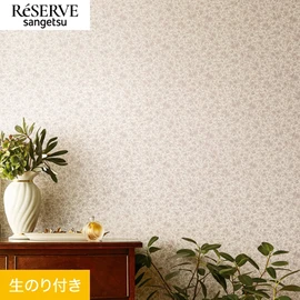 陶器に書かれた柄をイメージした、クラシックな花柄です