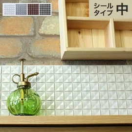 シールだから貼るだけ簡単！本格タイルで大満足の仕上がりに！