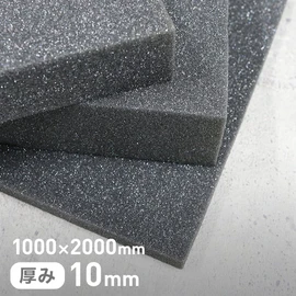 裏面粘着タイプの柔らかいシート状の吸音・防音材です
