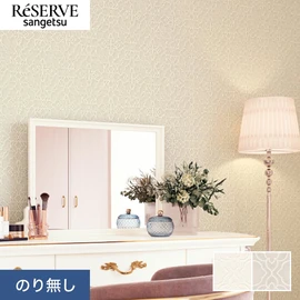 金細工を思わせる繊細な表現が魅力の、抽象的なフラワー柄です