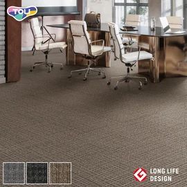 柔らかなタッチの格子柄。タテヨコに織りなす陰影が高級感を演出